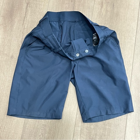 Greg Norman Men's Stretch Navy Blue Size 34 Golf Shorts Performance Inseam 10” - Picture 4 of 9